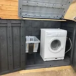Roulotes De Charme Avec Piscine Chauffee Et Bain Nordique A Alpstuga