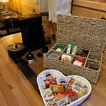 Alpstuga Roulotes De Charme Avec Piscine Chauffee Et Bain Nordique A