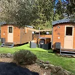 Alpstuga Roulotes De Charme Avec Piscine Chauffee Et Bain Nordique A *