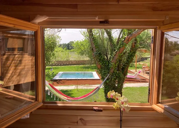 Σαλέ Roulottes & Spa Du Pont Des Charrettes
